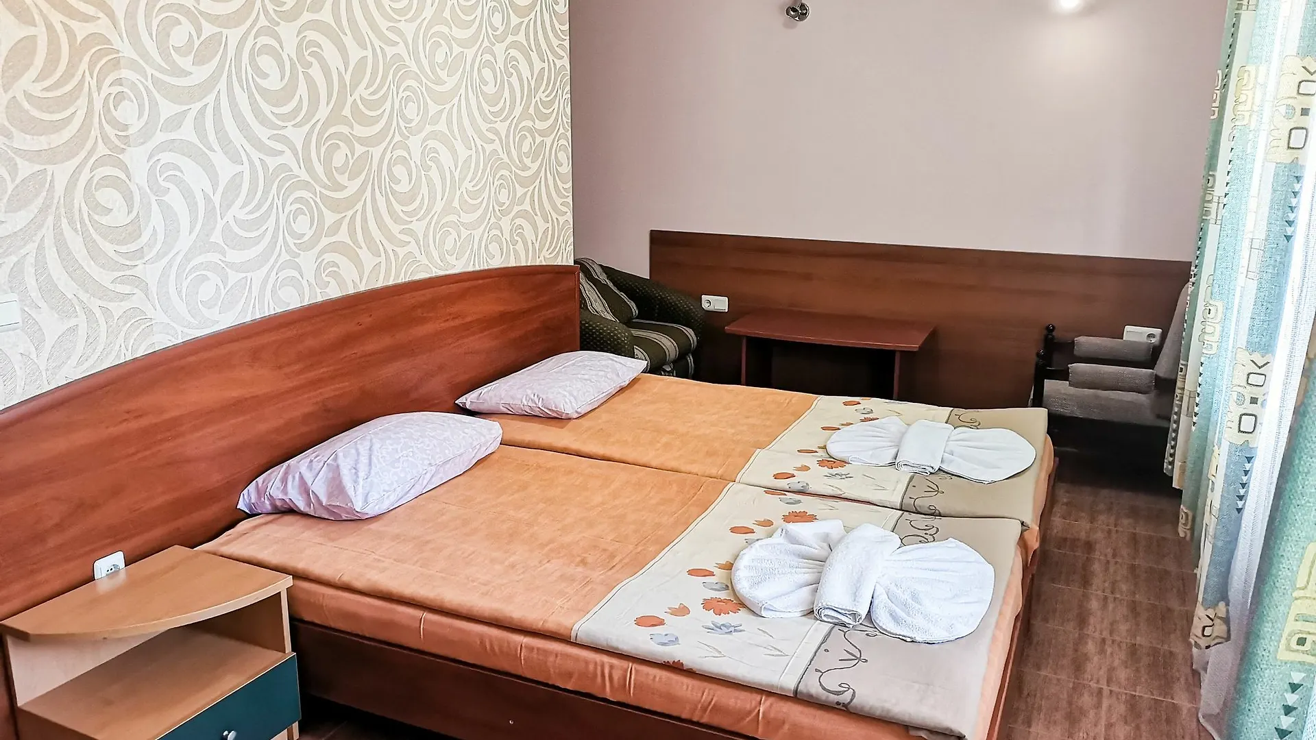 Empera H-L Hotel Sunny Beach 3*,  Bulgaria